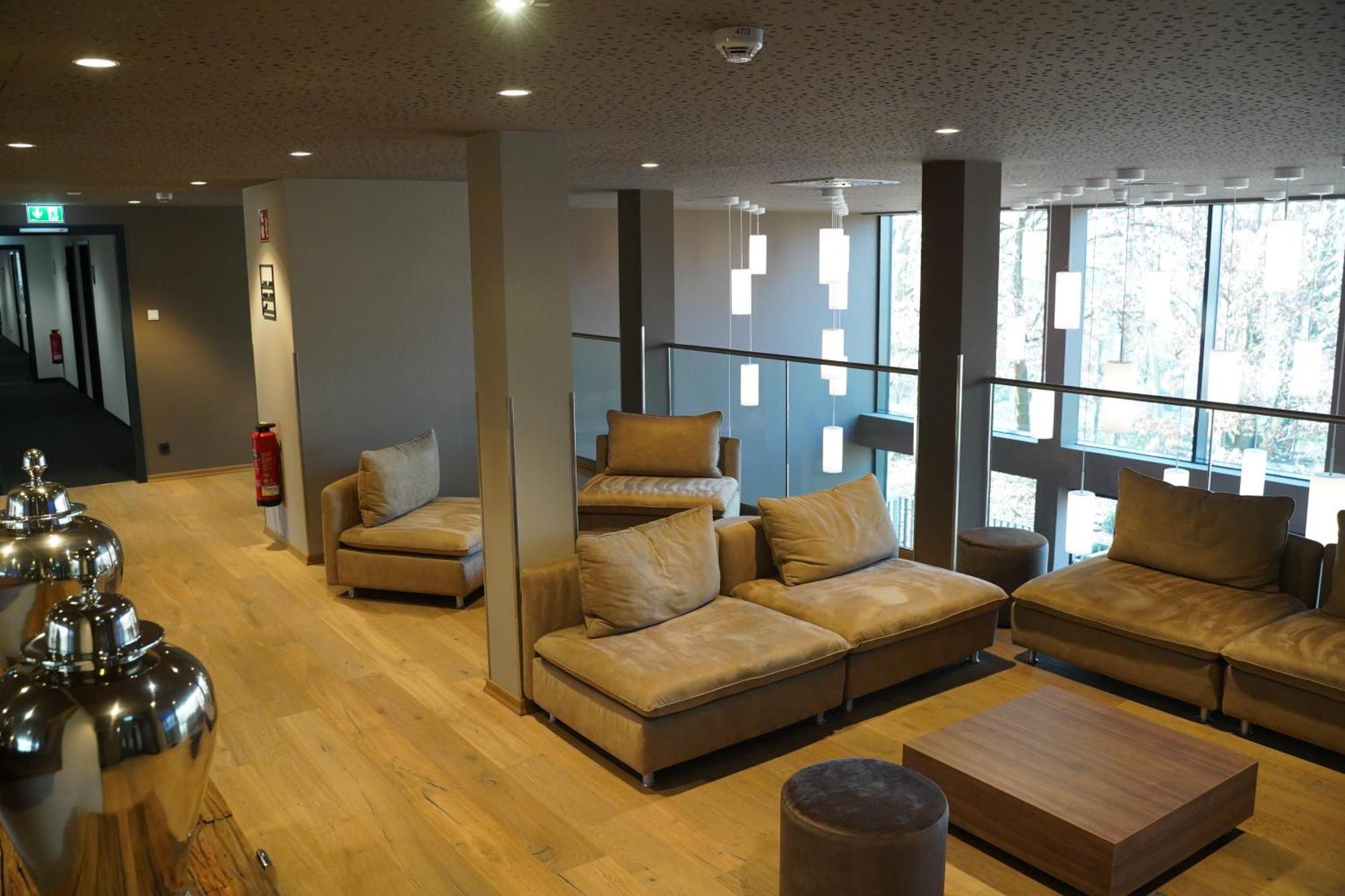 Platzhirsch Living Otel Kelsterbach Dış mekan fotoğraf